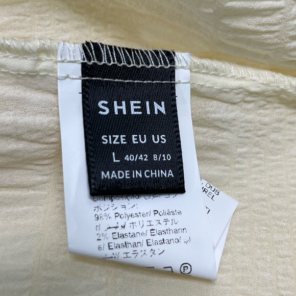 SHEIN CROCHETED FLORAL TOP W/CAP RUFFLE SLEEVE‎ LG CREAM PREOWNED - Picture 5 of 10